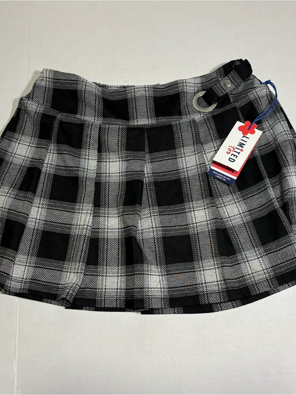 Limited Too Plaid Pleated Skort Girls XL 16/18 Black White Gray NWT Buckle